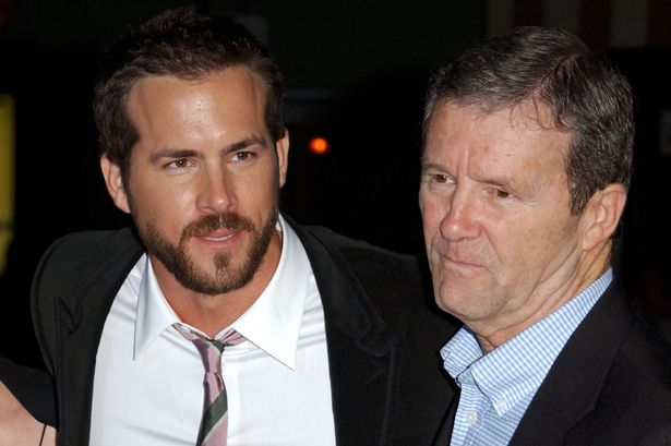 Ryan Reynolds talks about his father's death